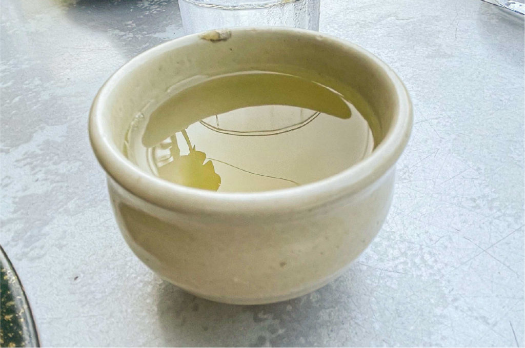 茶房雲母(さぼう・きらら)昆布茶